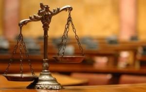 О принятии Закона Украины «Об обеспечении права на справедливый суд»